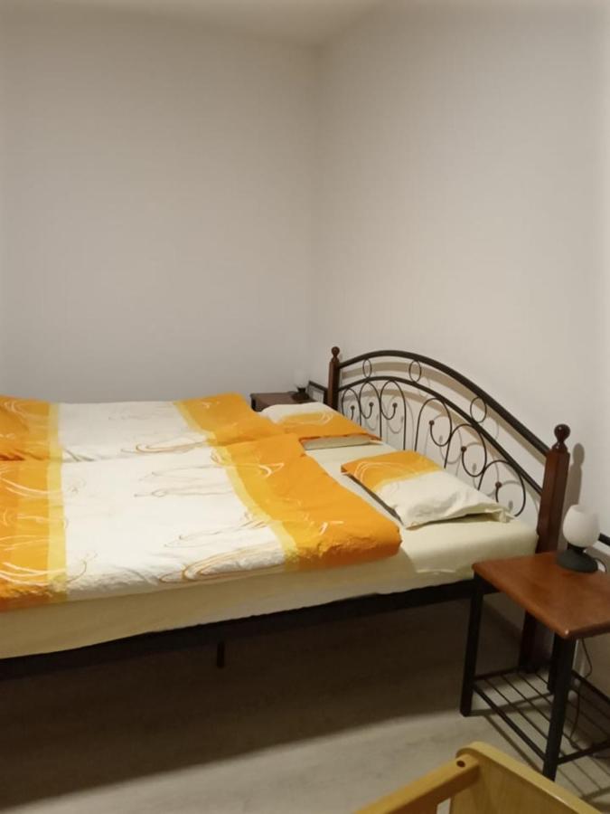 Apartamento V Centru Lanžhot Exterior foto