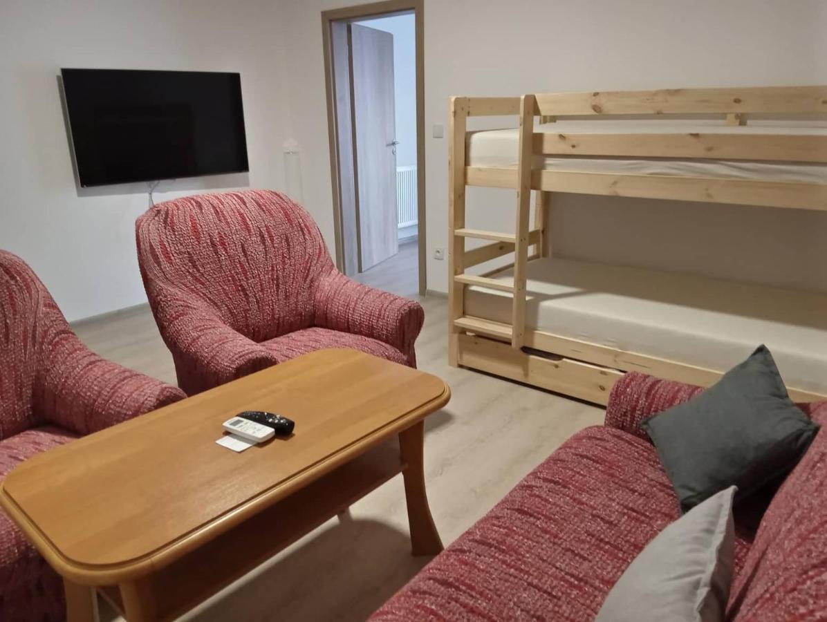 Apartamento V Centru Lanžhot Exterior foto